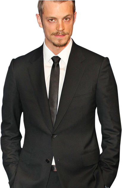 Joel Kinnaman On Lola Versus, Bulking Up For Robocop, - Tuxedo (1200x630), Png Download