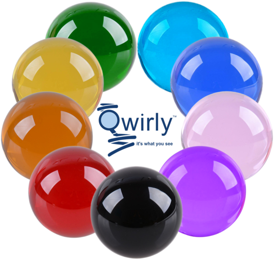 Qwirly Multipurpose Glass Gazing Ball - Plastic (560x560), Png Download