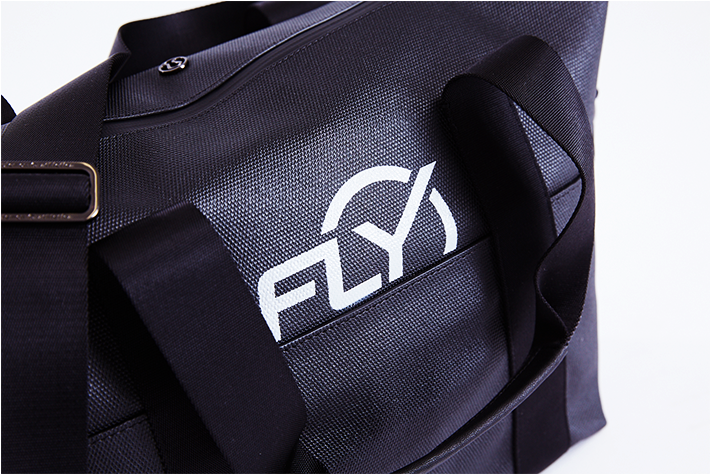 Lululemon Return To Form Duffle - Messenger Bag (709x1024), Png Download