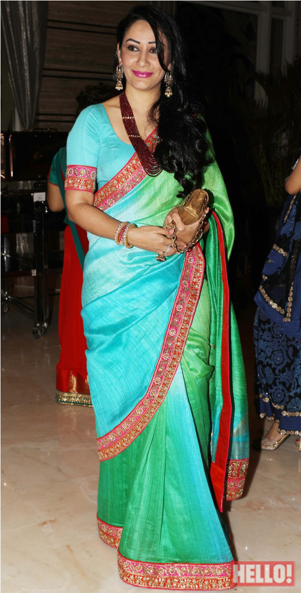 Saree Clipart Transparent - Manyata Dutt In Saree (1080x1174), Png Download