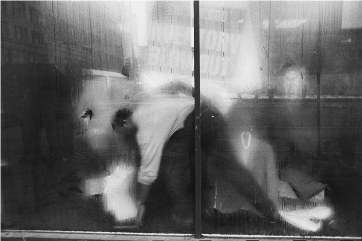 Tom Arndt, Man Behind A Store Window, 1990, © Tom Arndt, - Monochrome (970x474), Png Download