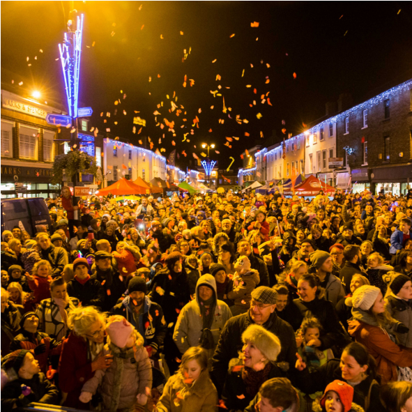 Christmas Lights Switch On Night As Dozens Of Fundraising - Crowd (888x590), Png Download