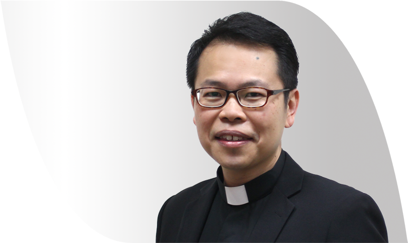 Pastor In Charge Raymondfong@faithmc - Priest (906x472), Png Download
