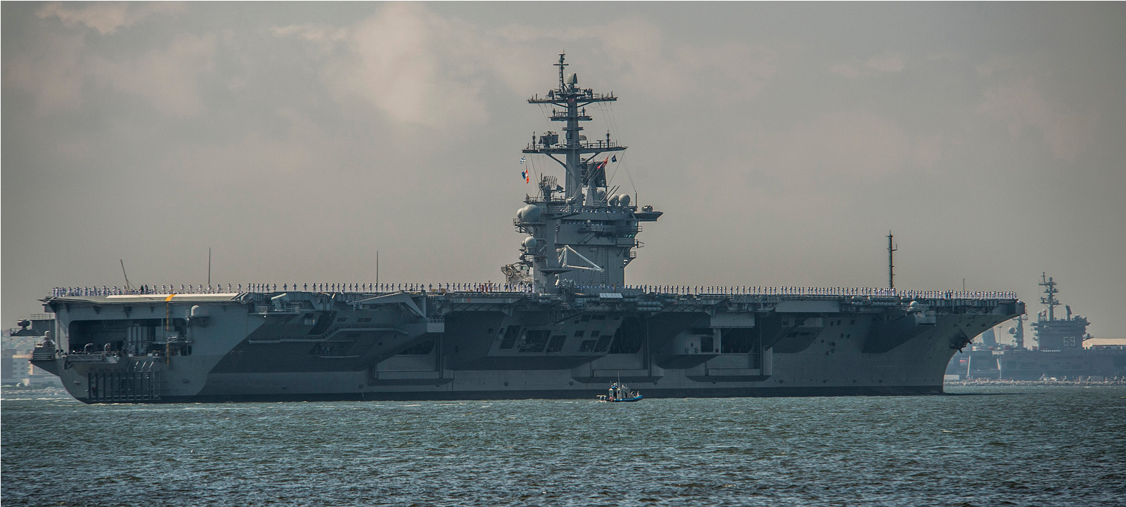 Uss Theodore Roosevelt Returns To Naval Station Norfolk - Supercarrier (1600x1000), Png Download