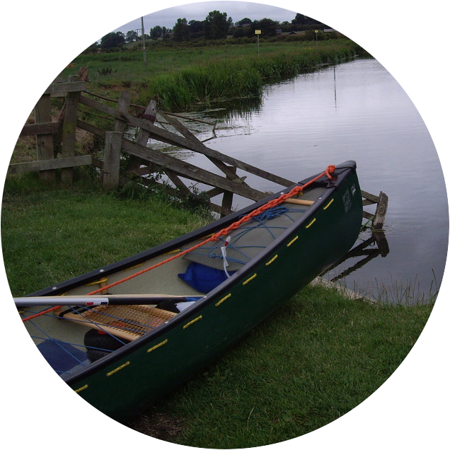 Activities With A Focus On Enjoyment, Rather Than Competition - Canoe (636x636), Png Download