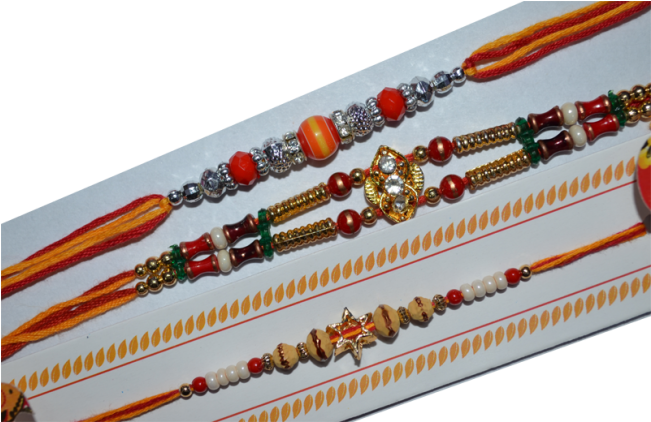 Sandalwood Rakhi With Golden & Silver Designer Rakhi - Bead (650x489), Png Download