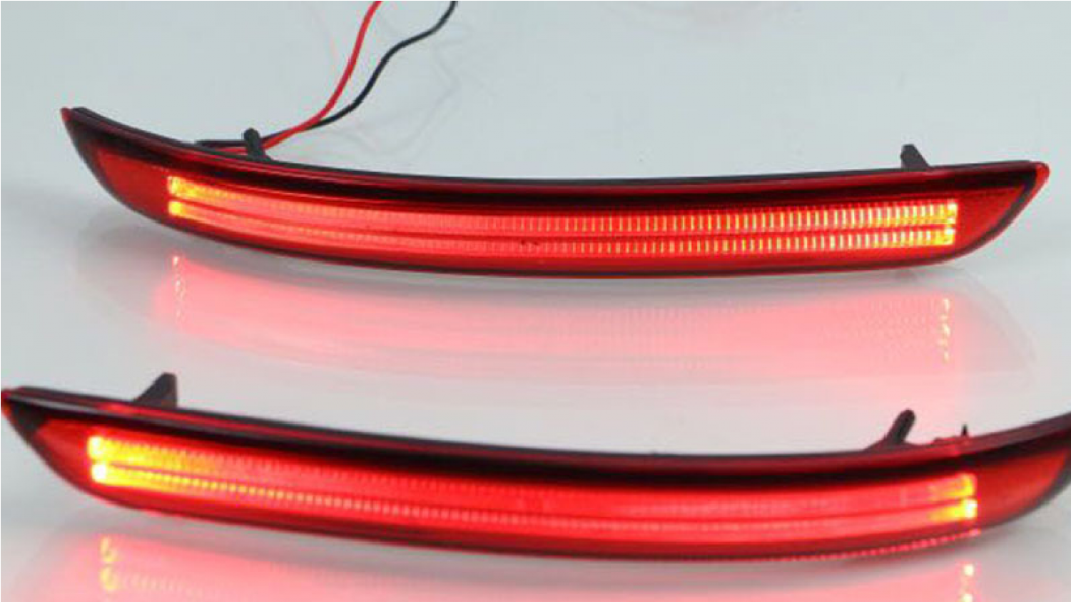 Back Bumper Reflector Led Lights For Toyota Innova - Grille (1500x1500), Png Download