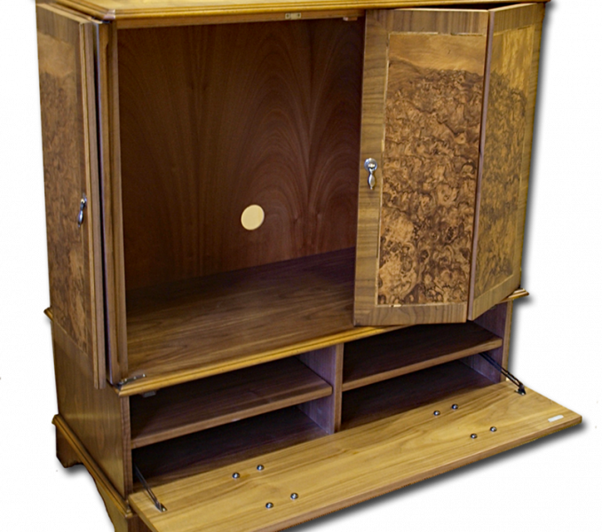 Antique Tv Cabinets Enclosed Reproduction Tv Cabinet - Shelf (678x600), Png Download