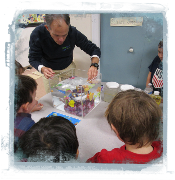 Classroom-programs - Play (583x587), Png Download