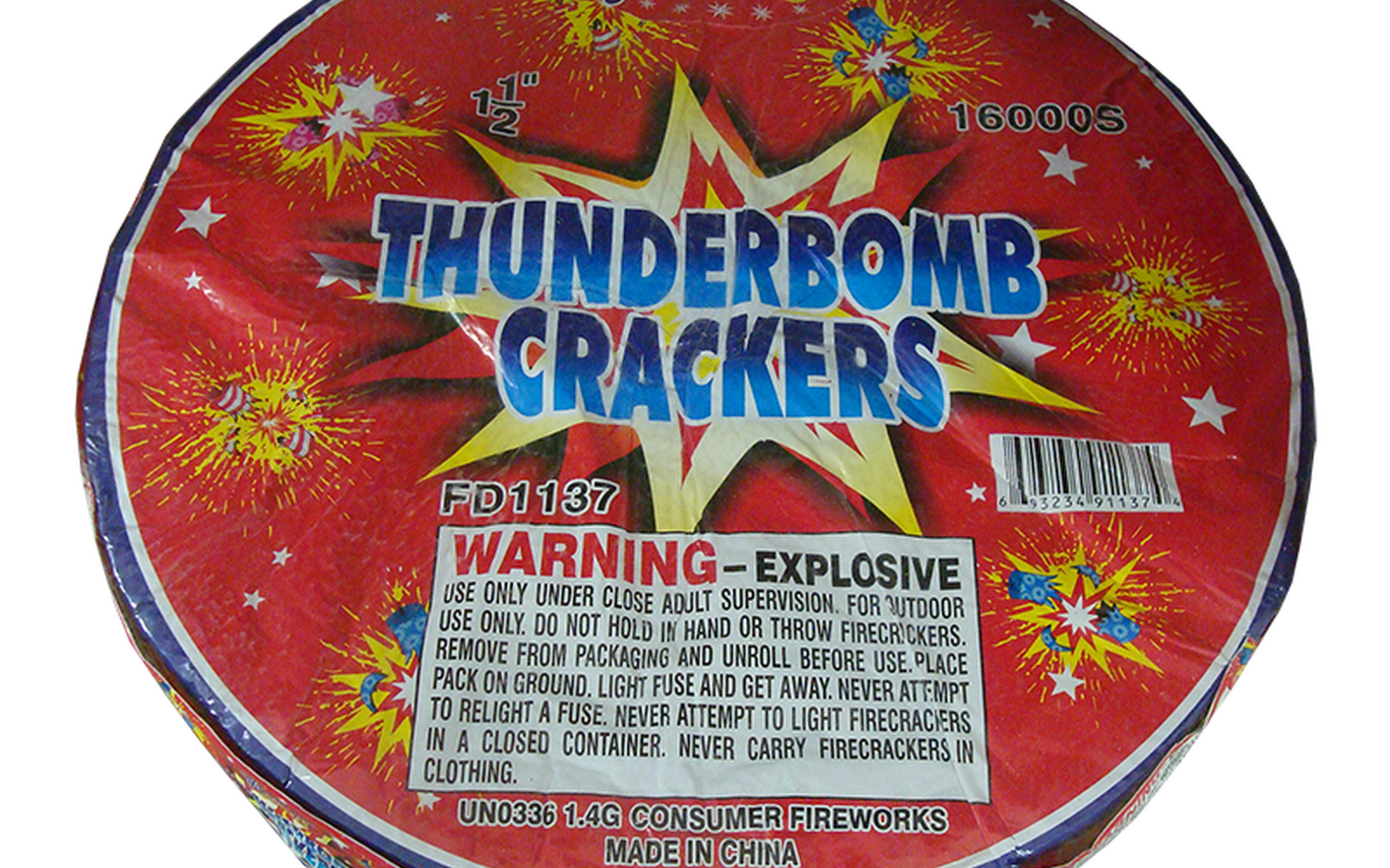 16,000 Strip Thunder Bomb - Label (1368x855), Png Download