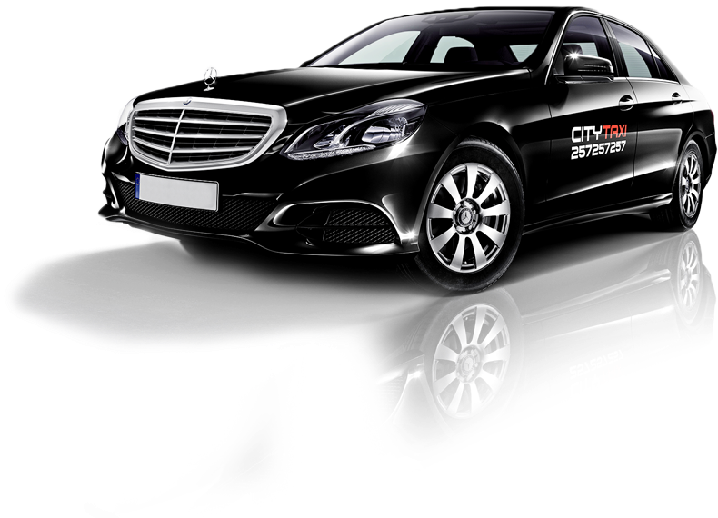 Taxi In Prague - 2013 E Class Black (800x569), Png Download