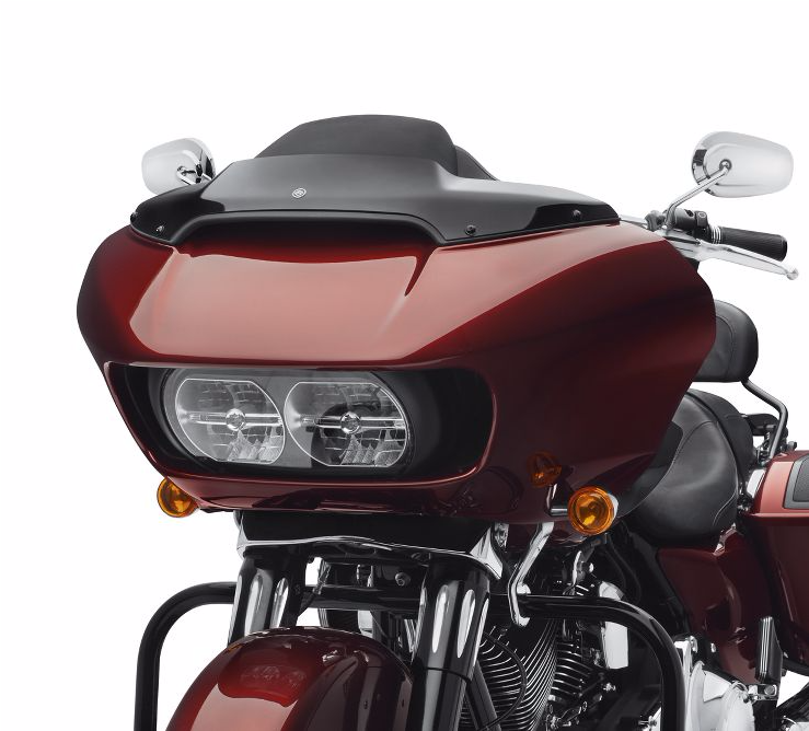 Ws 1 - 2018 Cvo Road Glide Windshields (1366x667), Png Download