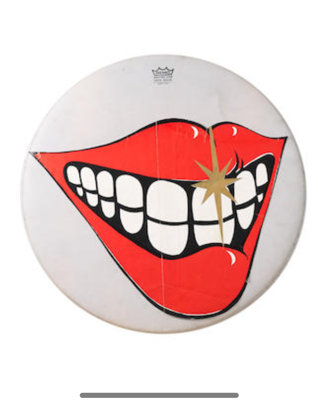 Smile Bass - Queen Bass Drum Head (1175x786), Png Download