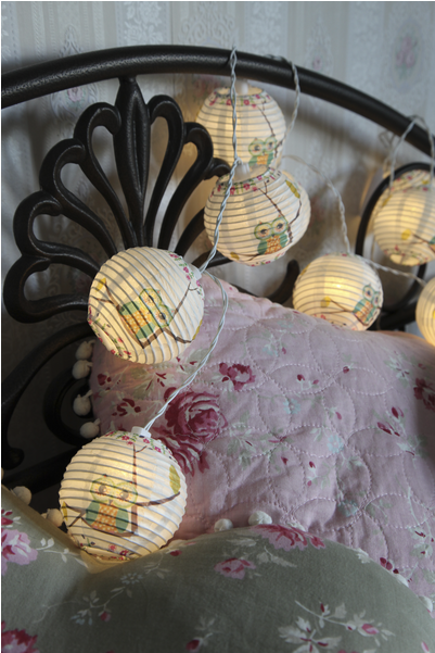 Light Chain Paper Lanterns - Egg Decorating (600x600), Png Download