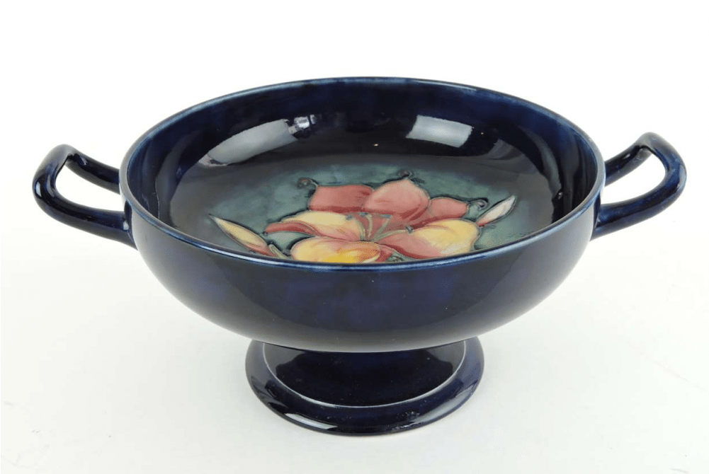 Moorcroft Pottery 'lily' Pattern Fruit Bowl, Circa - Pizza Pan (1000x1000), Png Download
