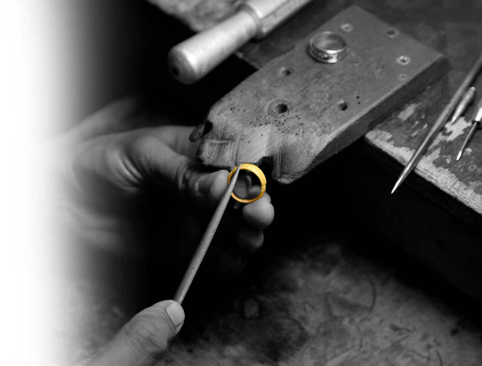 Every Piece Of Jewellery We Provide Is Flawless And - Metalworking Hand Tool (949x720), Png Download