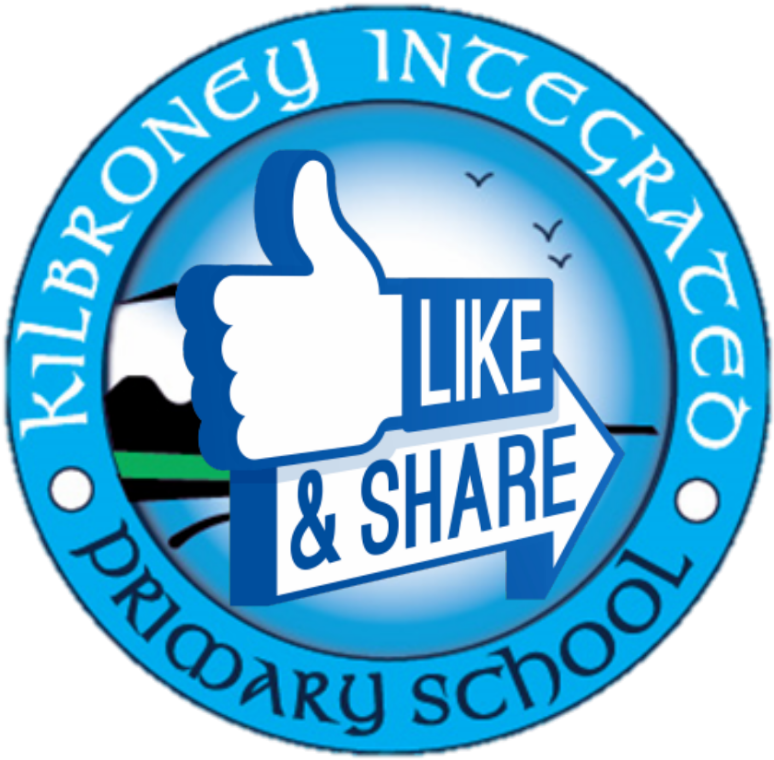We Now Have An App, Facebook And Twitter - Facebook (800x781), Png Download