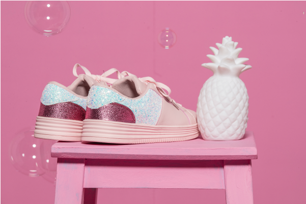 Sneakers (600x600), Png Download