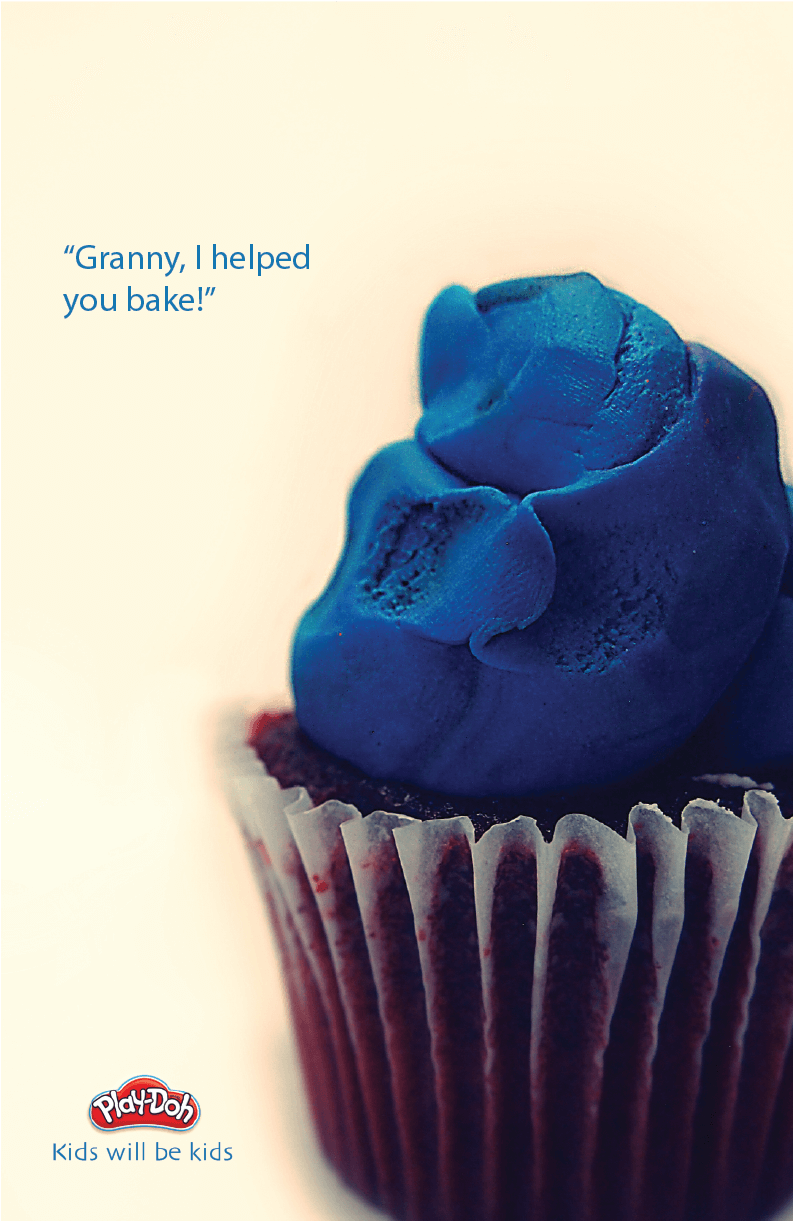Parents By Using Play-doh - Cupcake (916x1221), Png Download