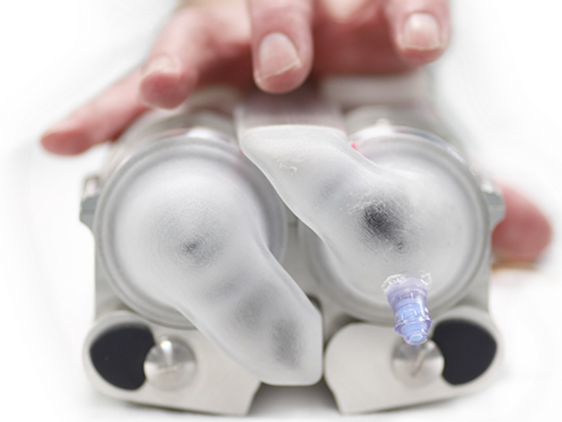 A Prototype Of The Artificial Heart Device - Artificial Heart (800x600), Png Download