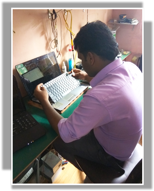 Raza Infotech Service Is The Best In Computer Service - Personal Computer (592x676), Png Download