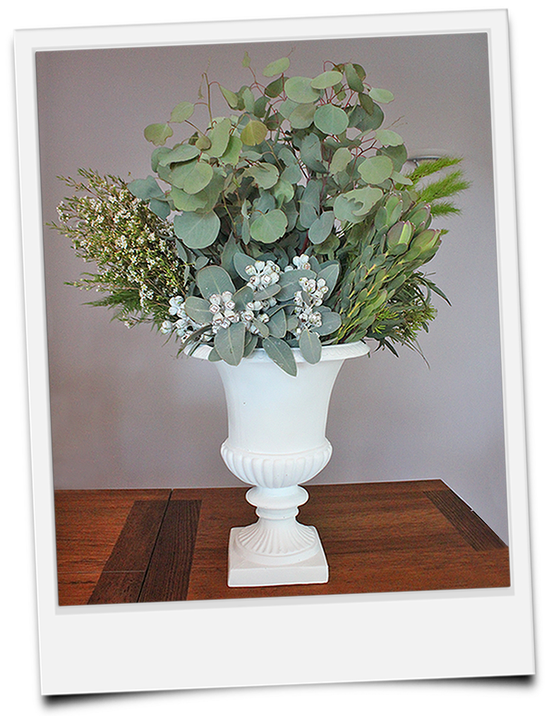 2017 Willow Tree Creative Services - Garden Roses (885x1030), Png Download