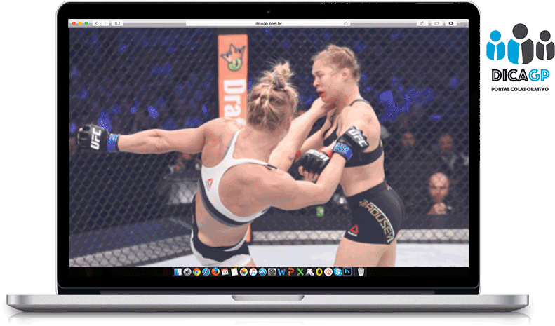 Holly Holm Acertou Um Chute De Pé Esquerdo E Nocauteou - Holly Holm Vs Ronda Rousey Fight (830x482), Png Download