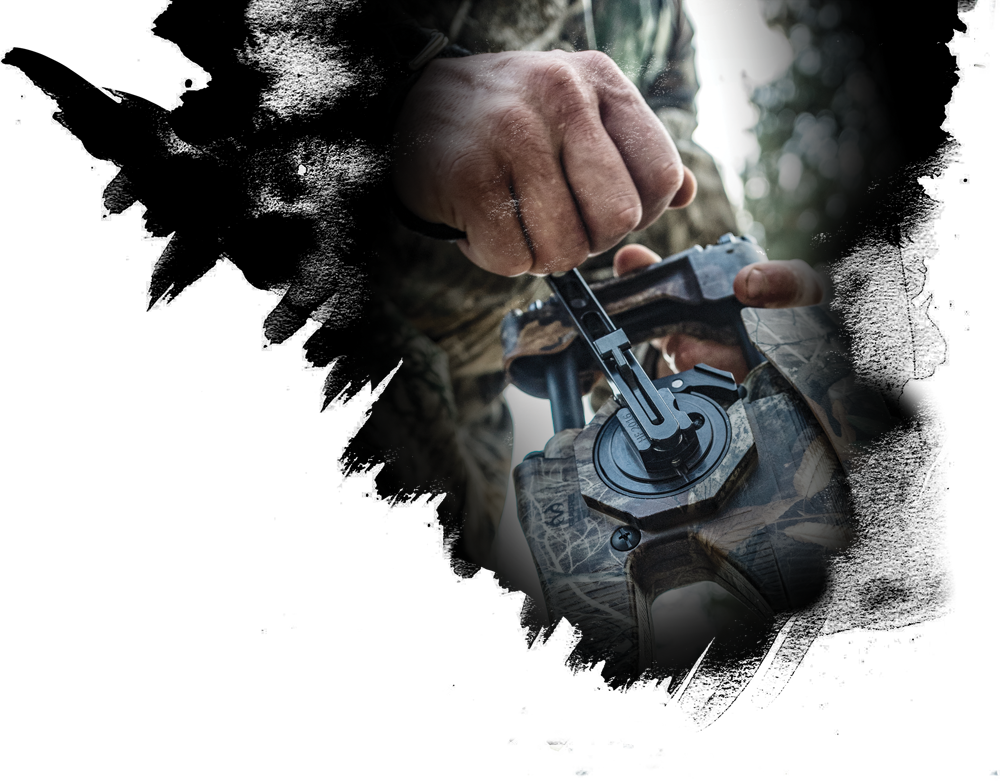 It Delivers All The Advantages Of Excalibur Recurve - Chainsaw (1000x782), Png Download