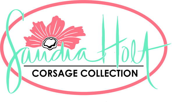 These Beautiful Flowers Appear So Real, Yet Are Hand-crafted - Sandy Holt (591x352), Png Download