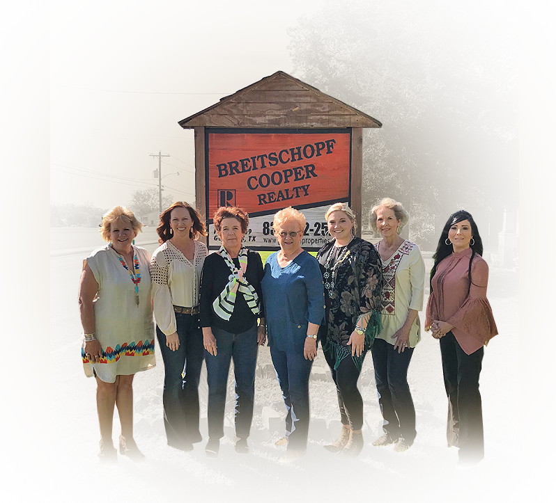 Welcome To Breitschopf-cooper Realty - Social Group (798x723), Png Download