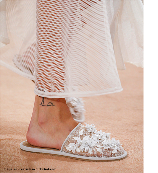 Balenciaga Embellished Lace Slippers - Balenciaga House Shoes (586x681), Png Download