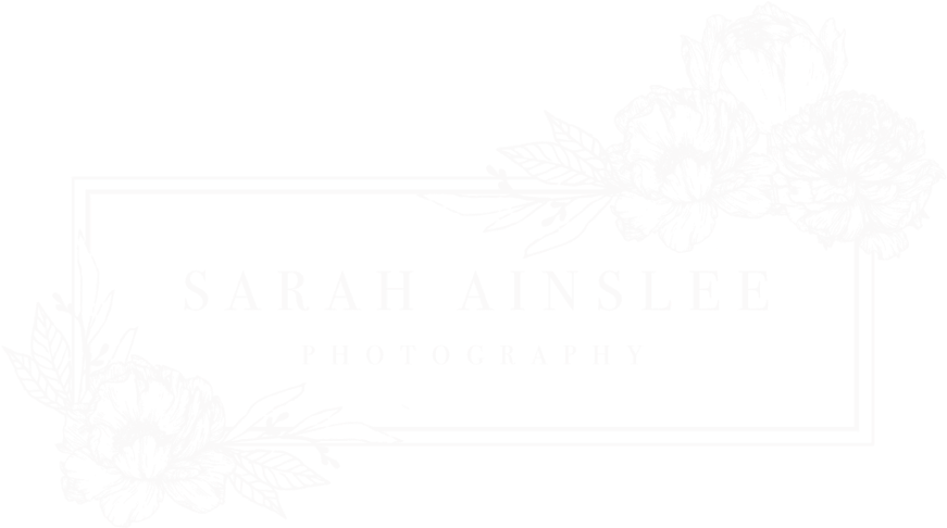 Sarah Ainslee Logo White - Drawing (1000x1000), Png Download